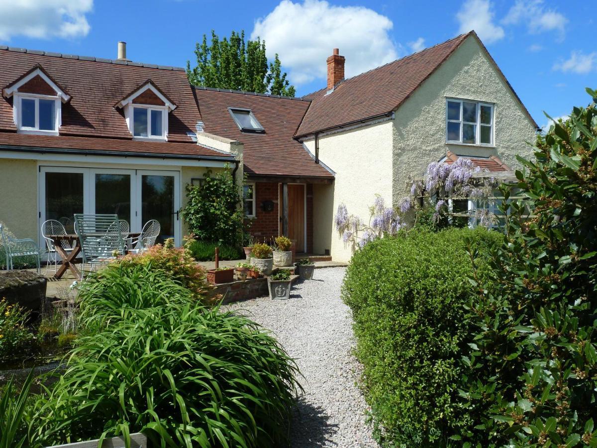 The Lodge, At Orchard Cottage Much Marcle エクステリア 写真